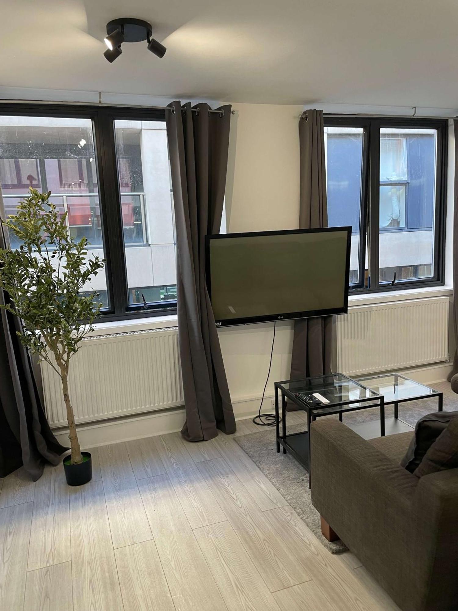 2 Bdrm Contemporary Central London Apartment Kültér fotó